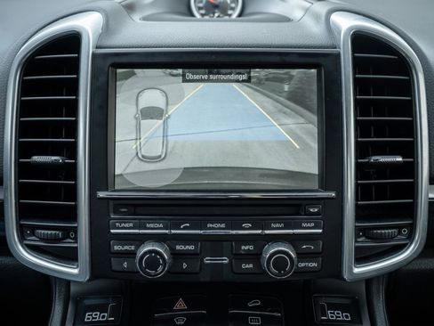Used 2014 Porsche Cayenne Diesel image 25
