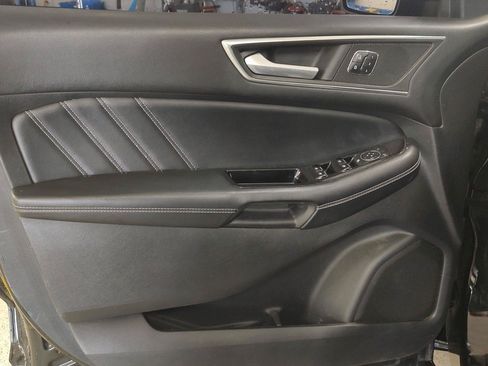 Used 2015 Ford Edge Sport w/ Equipment Group 401A AWD/4WD image 18