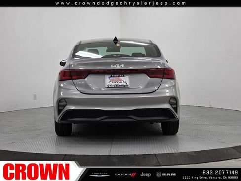 Used 2024 Kia Forte LXS FWD image 6