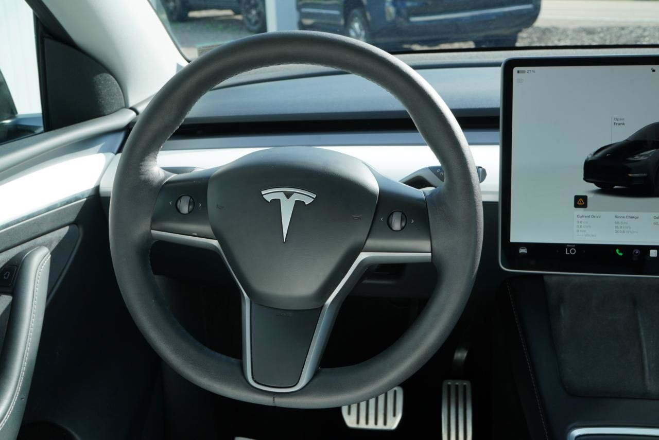 Used 2023 Tesla Model Y Performance AWD/4WD image 44