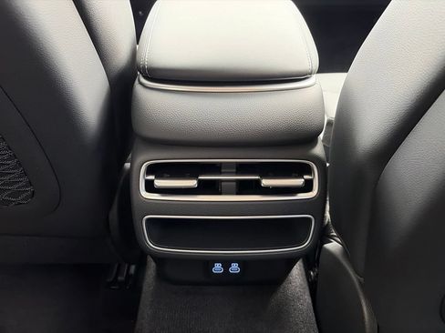 New 2026 Genesis GV70 2.5T AWD/4WD image 21