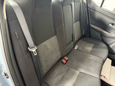 Used 2025 Nissan Sentra SR image 35