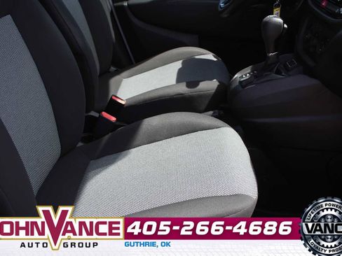 Used 2018 RAM ProMaster City Wagon FWD image 18
