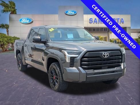 Used 2022 Toyota Tundra SR5 w/ SR5 Premium Package AWD/4WD image 1
