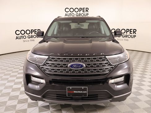 Used 2022 Ford Explorer XLT w/ Equipment Group 202A RWD image 9