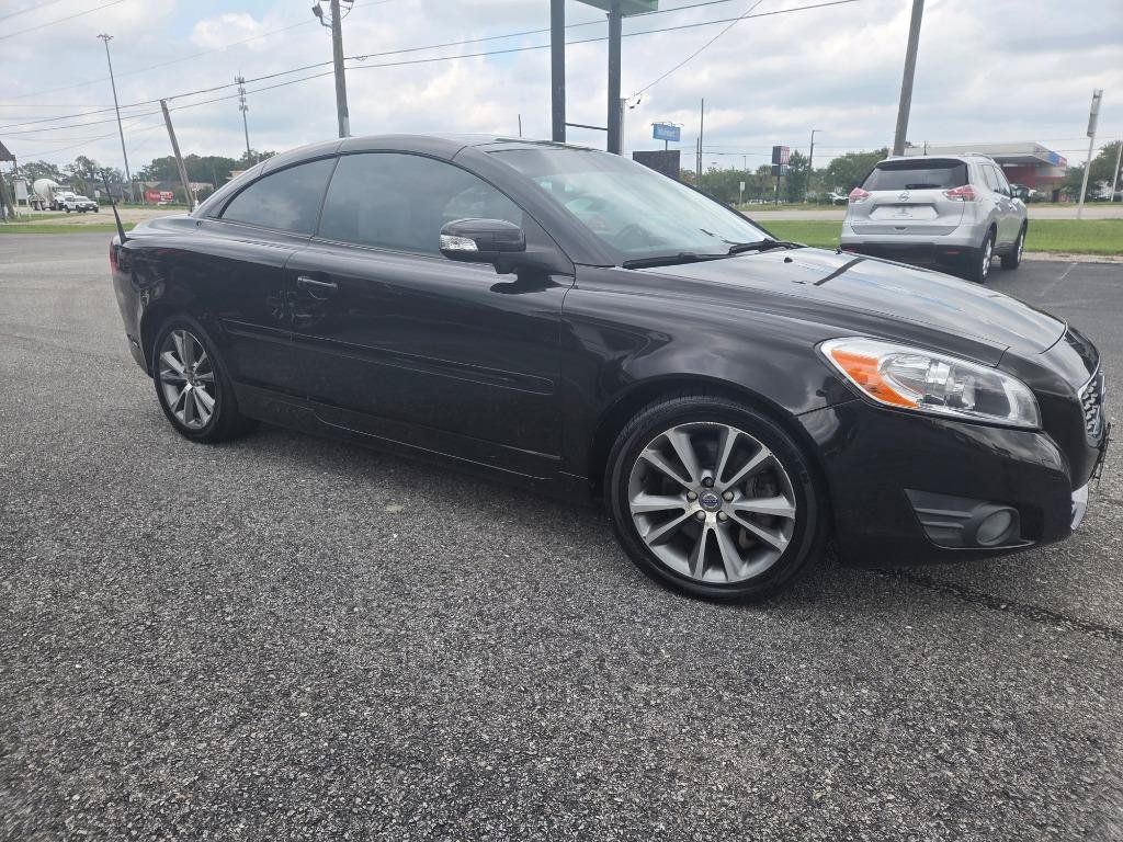 Used 2011 Volvo C70 T5 FWD image 4