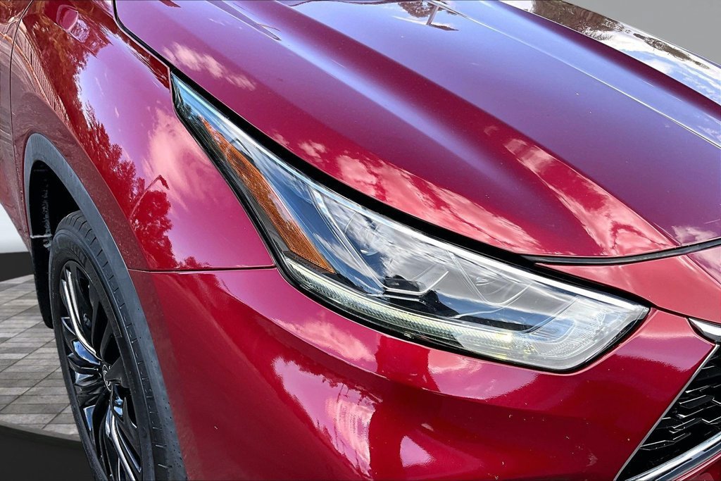 Used 2020 Toyota Highlander Platinum FWD image 29
