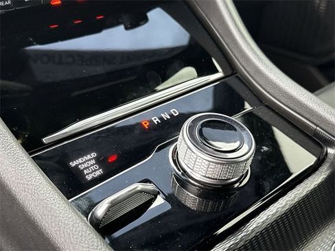 Used 2024 Jeep Grand Cherokee Limited w/ Black Appearance Package image 19