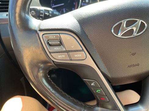 Used 2019 Hyundai Santa Fe XL image 19