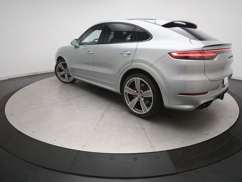 Certified 2023 Porsche Cayenne GTS AWD/4WD image 35