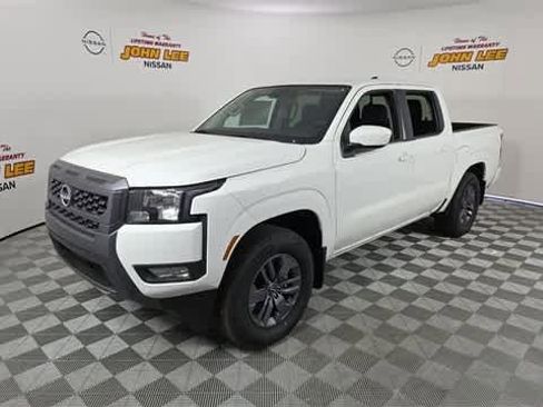 New 2025 Nissan Frontier SV w/ SV Convenience Package image 1