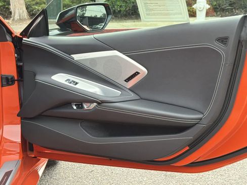 Used 2021 Chevrolet Corvette 2LT w/ Z51 Performance Package image 31