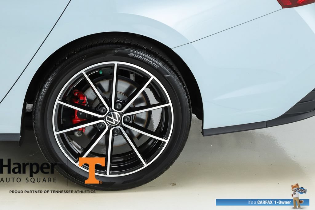 Used 2025 Volkswagen Jetta GLI Autobahn FWD image 6