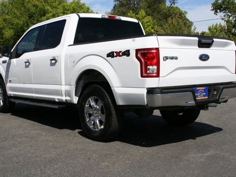Used 2015 Ford F150 XLT w/ Equipment Group 301A Mid AWD/4WD image 7