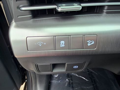 New 2026 Hyundai Kona SEL Premium image 19