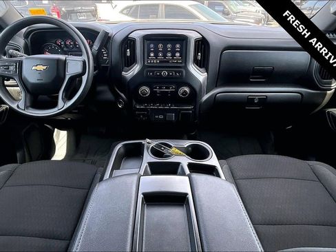 Used 2024 Chevrolet Silverado 1500 Custom image 8