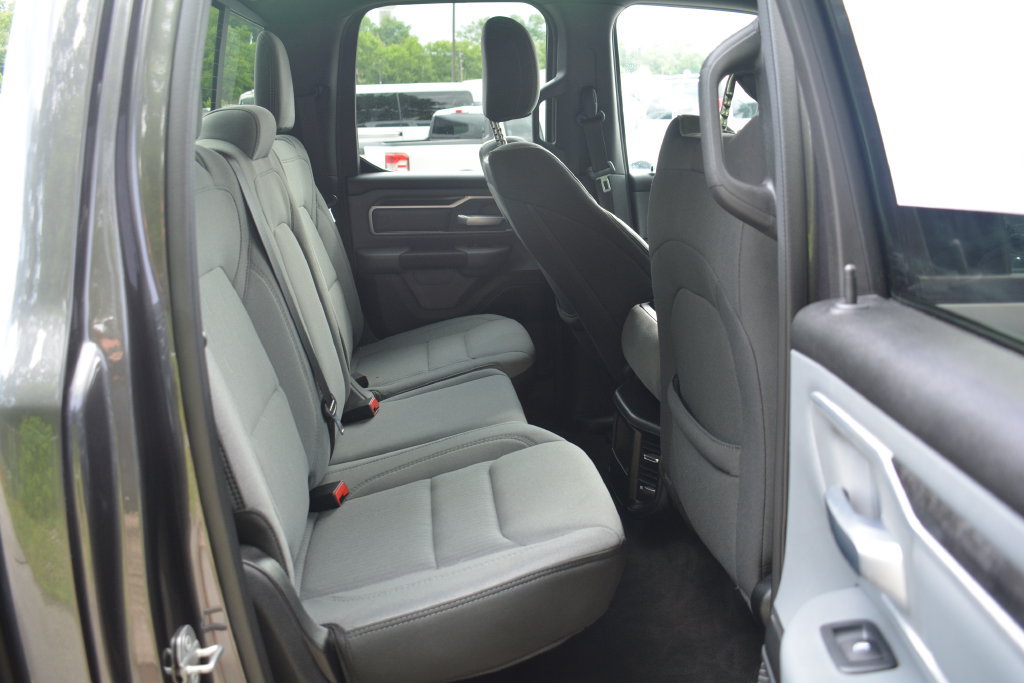 Used 2022 RAM 1500 Big Horn AWD/4WD image 19