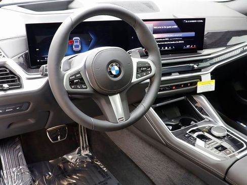 New 2026 BMW X6 xDrive40i image 7