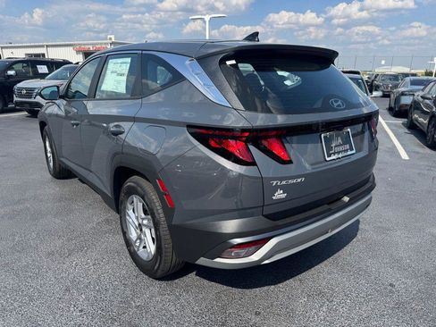 New 2026 Hyundai Tucson SE FWD image 3