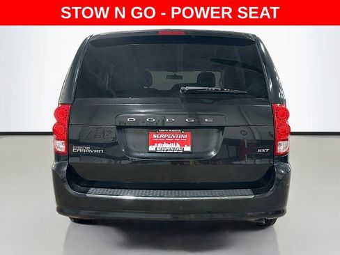 Used 2016 Dodge Grand Caravan SXT w/ Quick Order Package 29G SXT image 7