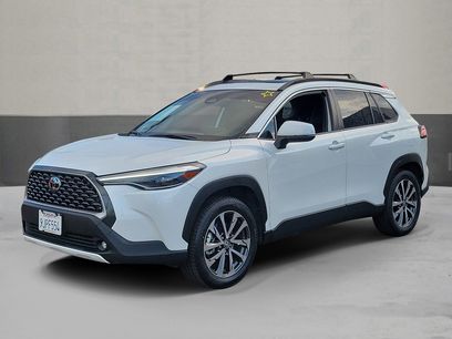 Used 2023 Toyota Corolla Cross XLE w/ Convenience Package