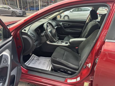 Used 2015 Nissan Altima 2.5 SV w/ Convenience Package FWD image 7