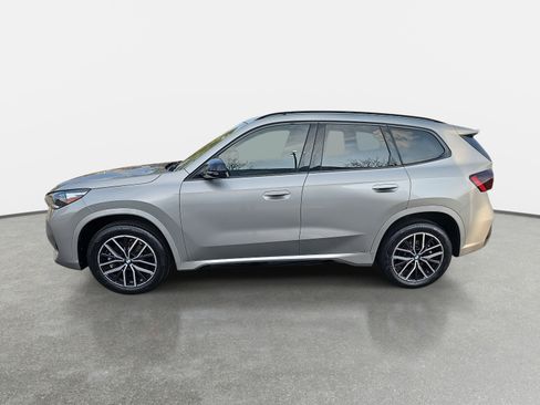 Certified 2023 BMW X1 xDrive28i w/ Premium Package image 2
