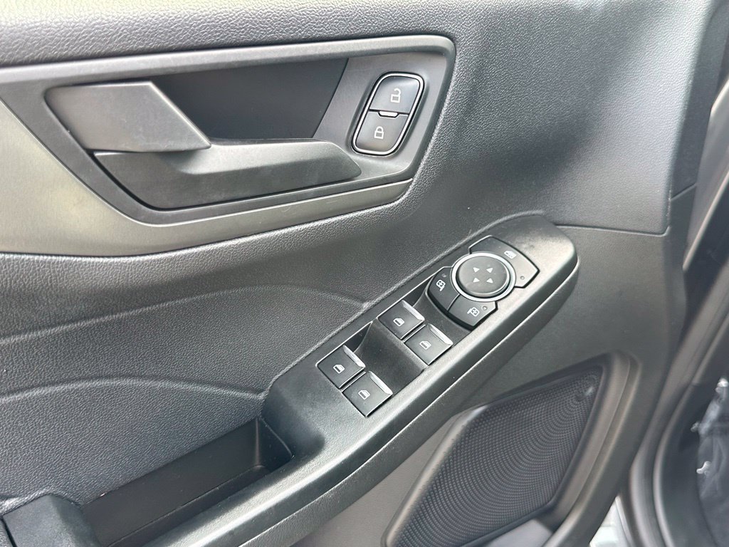 Used 2023 Ford Escape Active FWD image 15