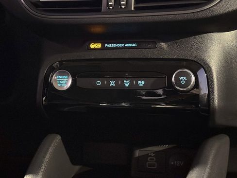 New 2026 Ford Escape SE image 39