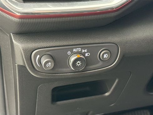 Used 2023 Chevrolet TrailBlazer RS w/ Convenience Package image 16