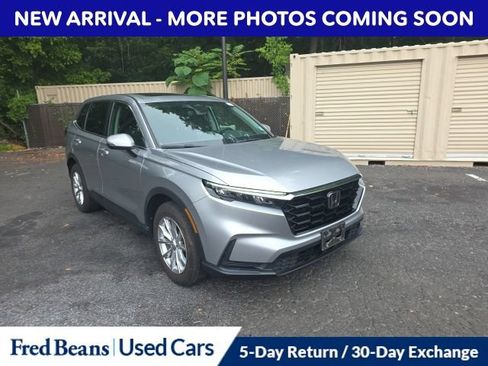 Used 2024 Honda CR-V EX image 3