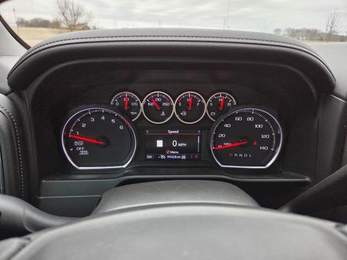 Used 2020 Chevrolet Silverado 1500 LTZ w/ LTZ Plus Package image 23