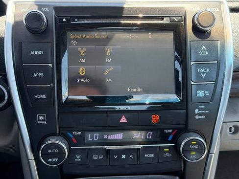 Used 2017 Toyota Camry XLE w/ Advanced Technology Package FWD image 14