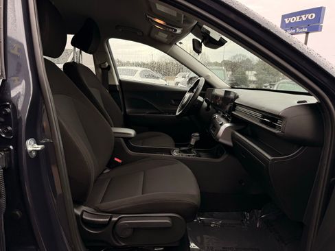 Used 2024 Hyundai Kona SEL image 27