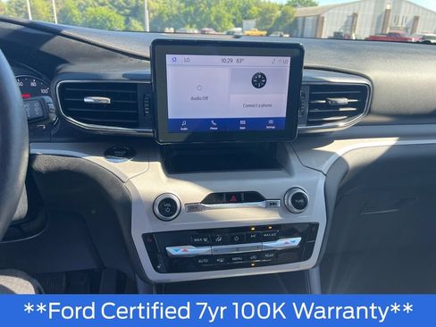 Used 2023 Ford Explorer XLT w/ Equipment Group 202A AWD/4WD image 21