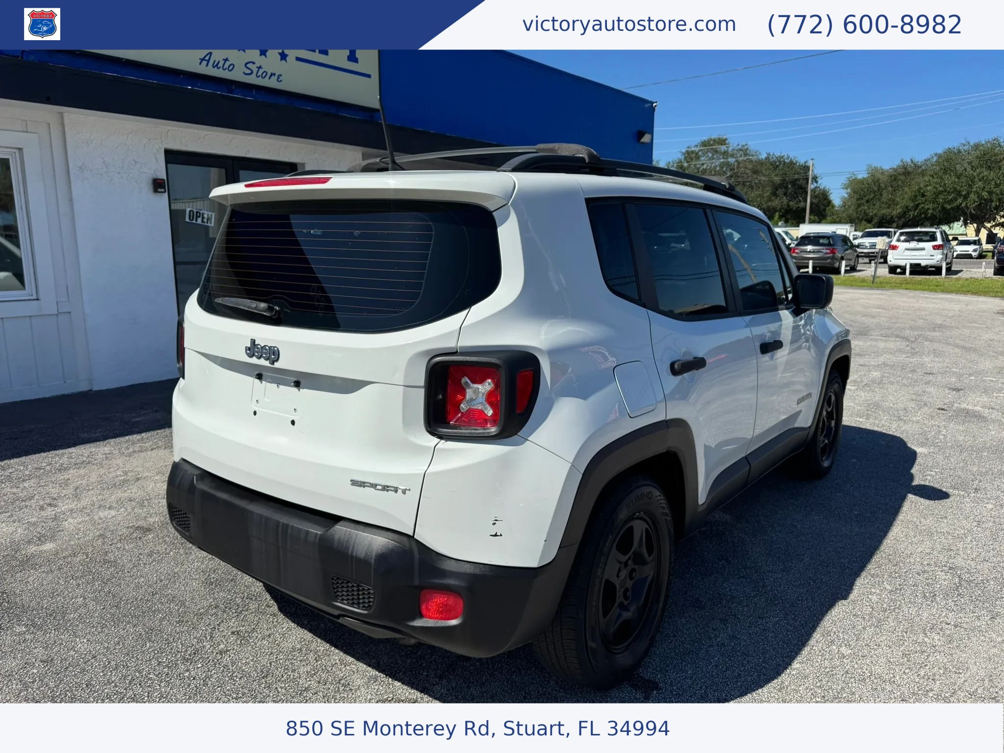 Used 2017 Jeep Renegade Sport w/ Power & Air Group FWD image 7