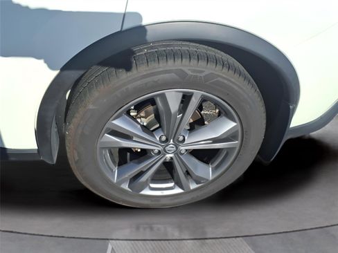 Used 2021 Nissan Murano Platinum w/ Cargo Package image 10