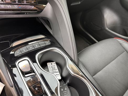 Certified 2023 Buick Envision Essence w/ Sport Touring Package image 21