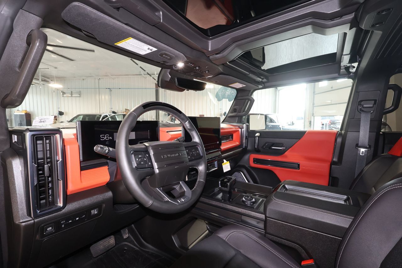 Certified 2026 GMC Hummer EV 3X w/ Carbon Fiber Edition Package AWD/4WD image 9