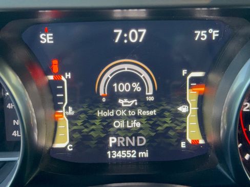 Used 2019 Jeep Wrangler Unlimited Rubicon AWD/4WD image 26