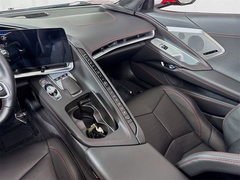 Used 2021 Chevrolet Corvette Stingray Premium Conv w/ Battery Protection Package image 24