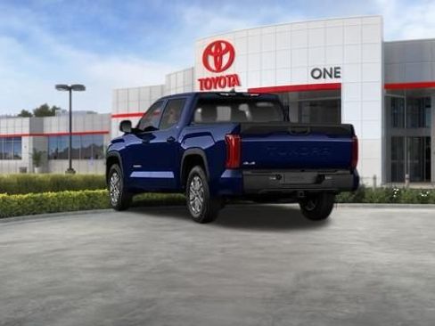 New 2026 Toyota Tundra SR5 w/ SR5 Convenience Package AWD/4WD image 28