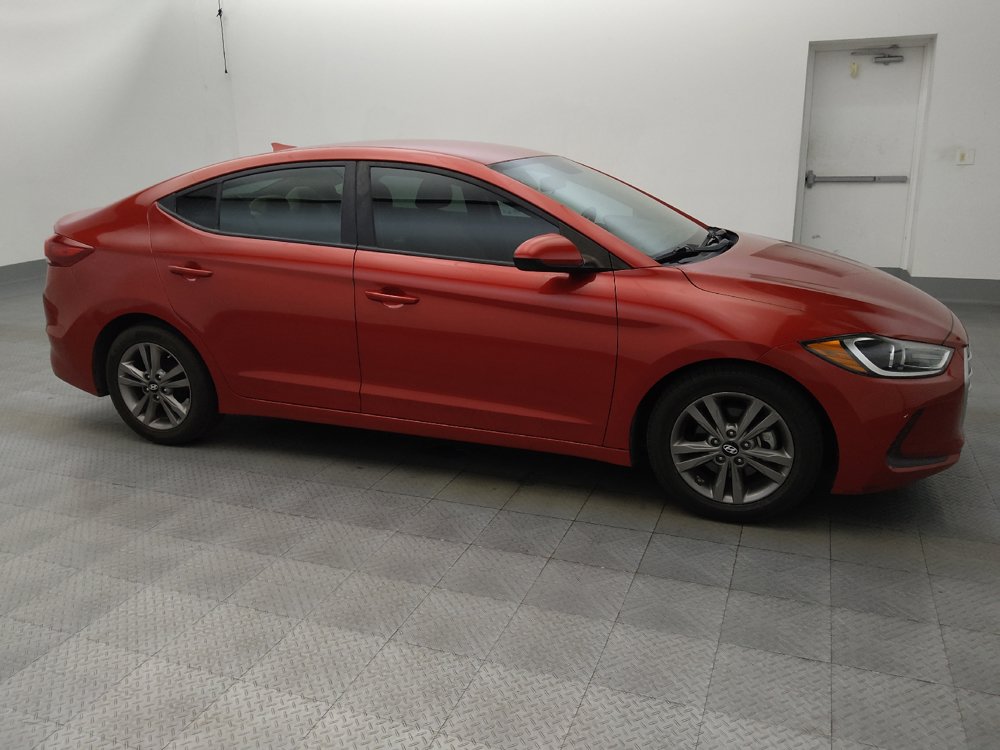 Used 2017 Hyundai Elantra SE FWD image 11