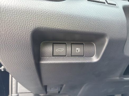 New 2026 Toyota Crown Signia image 23