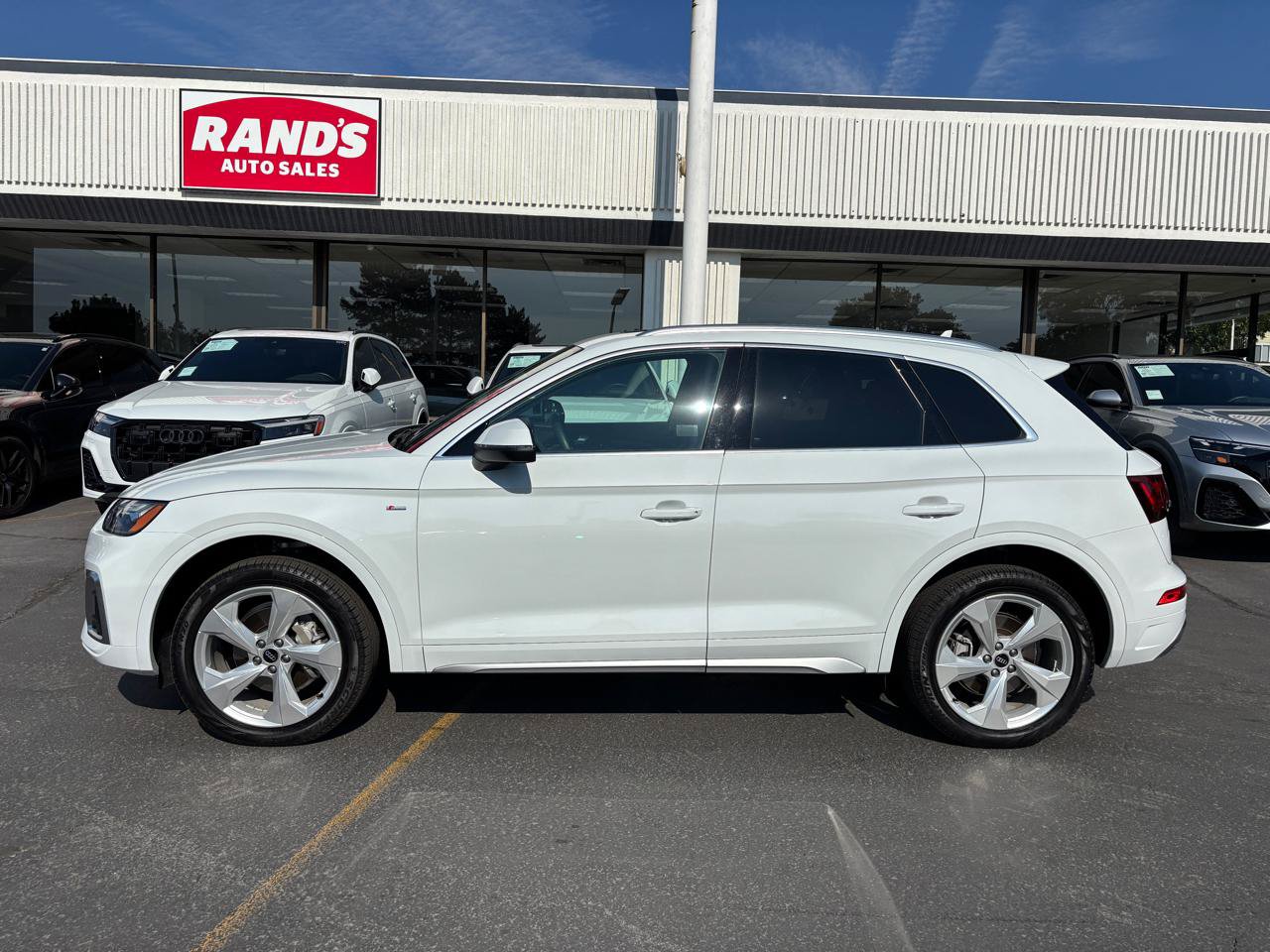 Used 2025 Audi Q5 2.0T Premium Plus w/ Premium Plus Package AWD/4WD image 20