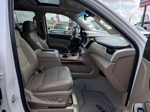 Used 2018 GMC Yukon SLT w/ Premium Edition RWD image 17