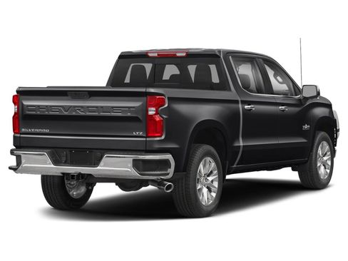 Used 2021 Chevrolet Silverado 1500 LTZ AWD/4WD image 2