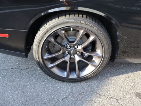 Used 2021 Dodge Challenger R/T Scat Pack RWD image 36