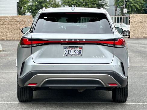Used 2024 Lexus RX 350 FWD w/ Technology Package image 9