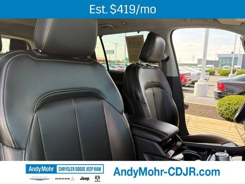 Used 2023 Jeep Grand Cherokee L Limited w/ Luxury Tech Group II AWD/4WD image 25